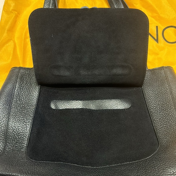 Valentino Handbag - Picture 3 of 7